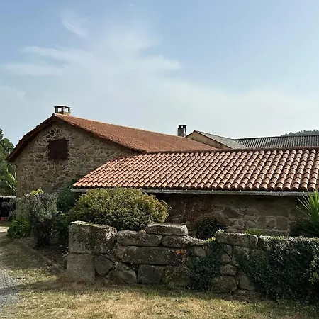 A Cobacha Landhuis Paderne (A Coruna)