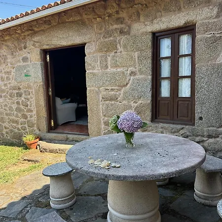 A Cobacha Casa rural Paderne (A Coruna)