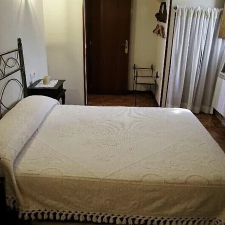 A Cobacha Casa rural Paderne (A Coruna)